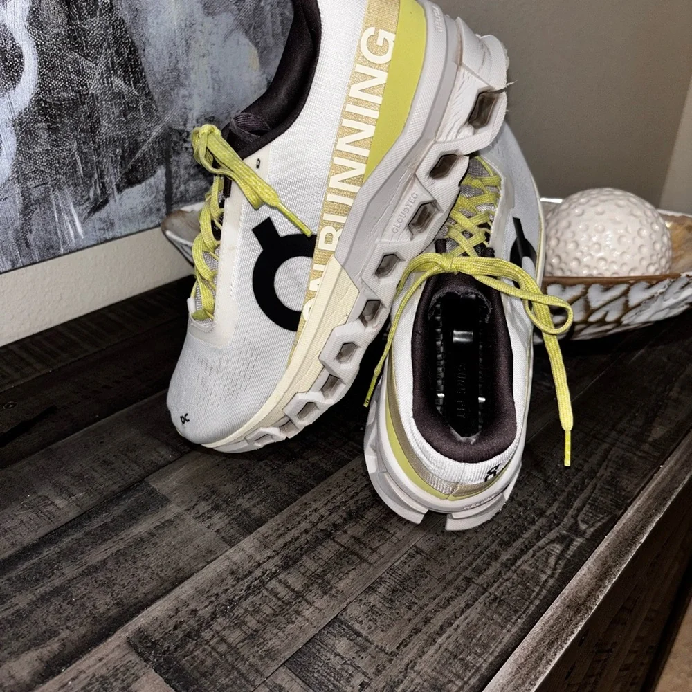 On Cloudmonster 2 running shoes in Undyed/Zest WSZ9,5 - Picture 8 of 15